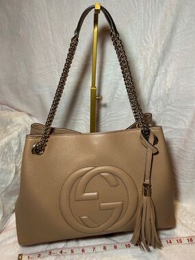 385 Gucci Soho Medium Chain Shoulder Bag with COA